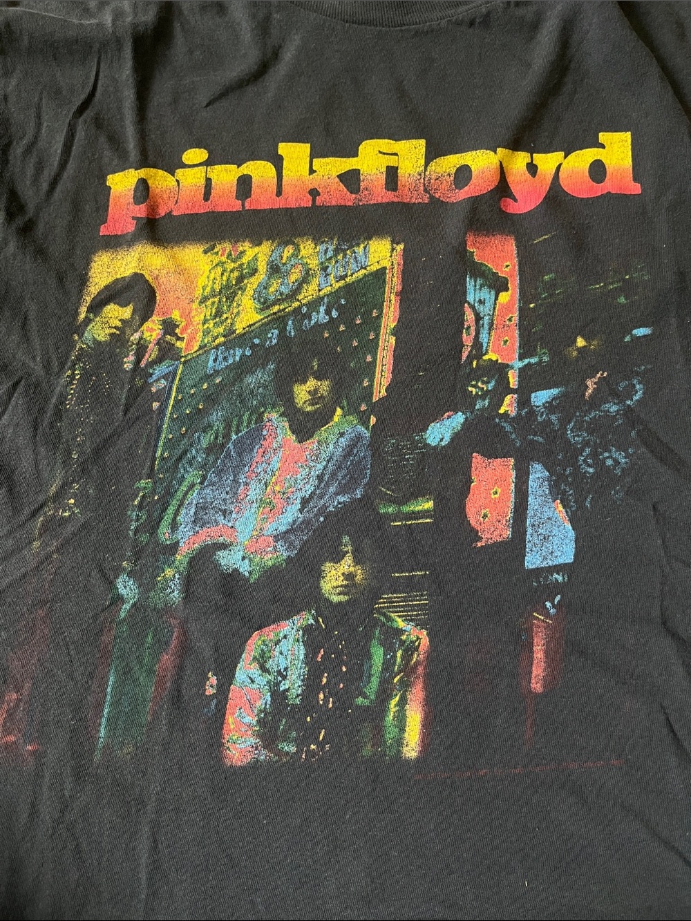 Pink Floyd early 2000 tee bay island tag